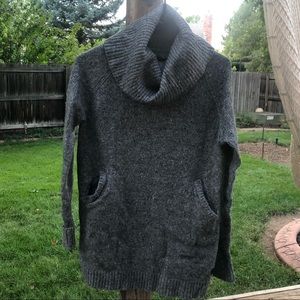 Burton tunic sweater